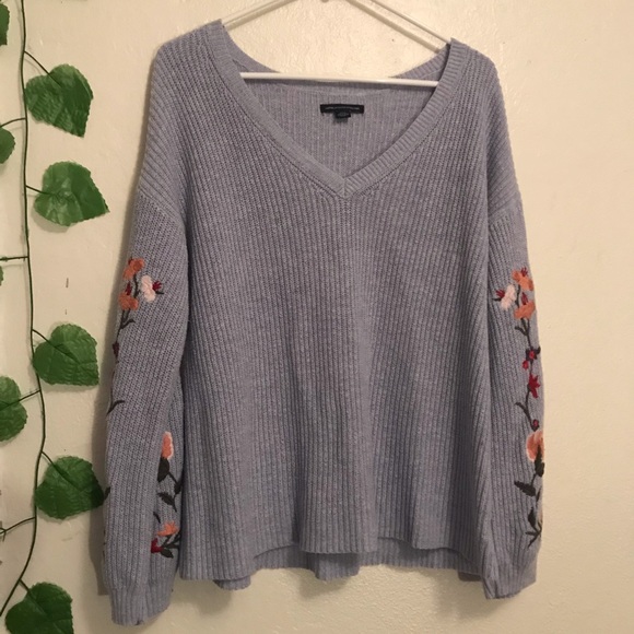 American Eagle Embroidered Floral Purple Sweater - Picture 3 of 7